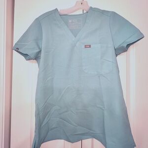 Figs XS Catarina One-Pocket Scrub Top - Neon Blue